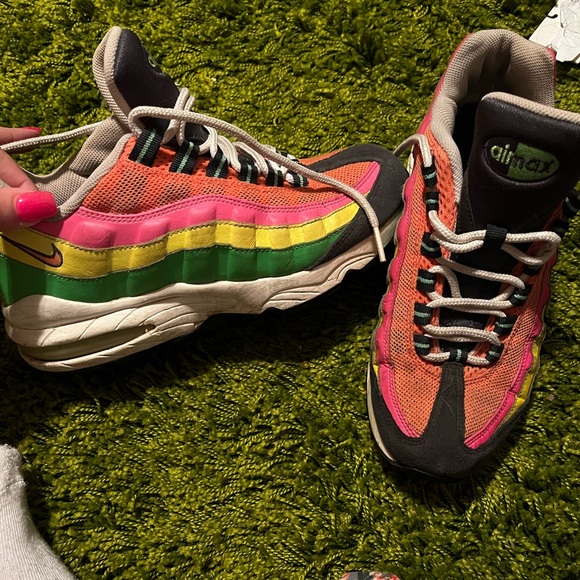 Nike air max rainbow neon sneakers 6y - Picture 2 of 5